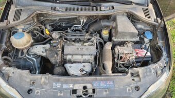 Seat Ibiza 1.2, benzín, 51kW, 2009, čierna - 12