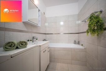 Na prenájom 2-izbový byt s loggiou – Zvolenská ulica, Nitra - 12