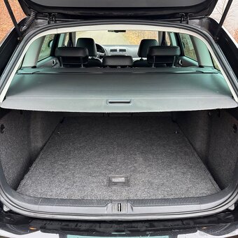 Škoda octavia 2.0 TDi DSG 4x4 - 12