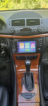 Mercedes E 280 CDI - 12