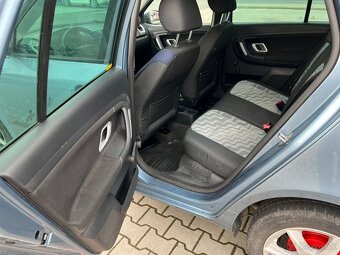 Škoda Fabia II 1.2 HTP 51kw ČR klima - 12