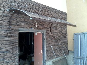 Hliníkový prístrešok nad dvere - 12