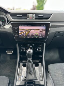 Škoda Superb Sportline 140KW 4-Motion - 12