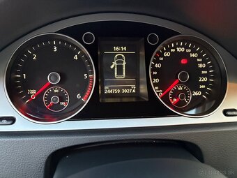 VOLKSWAGEN PASSAT VARIANT 2.0 TDI 103 kW CR NAVI - 12