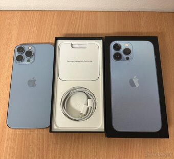 Apple iPhone 13 Pro Max sierra blue 85% Bateria - 12