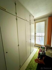 Slnečný 3,5-izbový byt s balkónom a loggiou VK (Čínsky múr) - 12