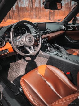 MAZDA MX-5 RF 2.0 SKYACTIV - 12