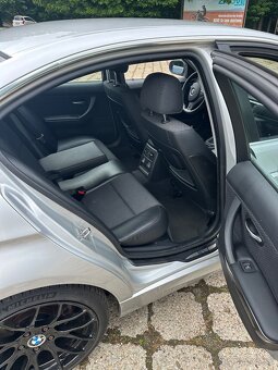 BMW 325i M-packet Facelift - 12