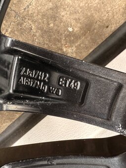 ORIGINAL ŠKODA OCTAVIA 3 5x112 R17 225/45 R17 ZIMA - 12
