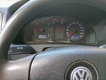 vw Transporter 1.9 tdi long - 12