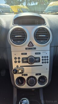 Opel Corsa 1.2i M5 59 kw SR - 12