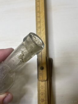 Sklo flasky stare - 12