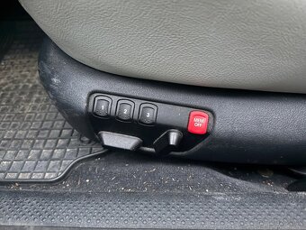 Predám Škoda Superb 2.0TDI 103kw 2006 - 12