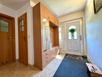 4 IZBOVÝ RD S GARÁŽOU, POZEMOK 960M2, BREZOVÁ POD BRADLOM - 12