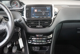25- PEUGEOT 208, 2019, benzín, 1.2i Signature, 61 kW - 12