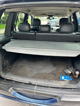 Jeep Cherokee 2.8 CRDi - 12