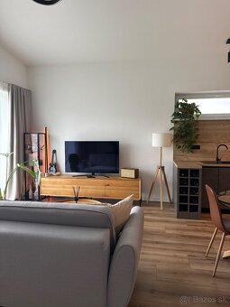 Štýlový 4 izbový rodinný dom - Veľká Čausa - 12