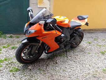 Kawasaki ninja zx10r - 12