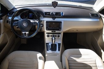Volkswagen Passat Variant 2.0 TDI 177k Highline 4MOTION DSG - 12