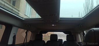 Peugeot Traveller Business VIP L3  EAT8 - 12