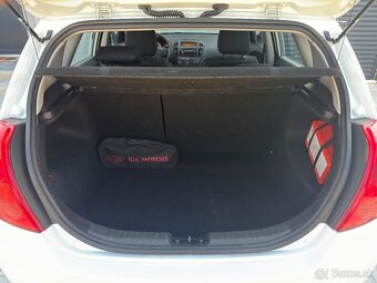 Kia Ceed 1.6 120hp Benzín - 12