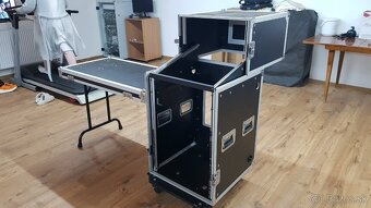 Predam Pult pre DJ alebo zvukára - 12