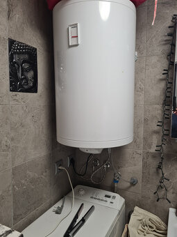 Záhrada s murovanou chatou s nádherným výhľadom - 12