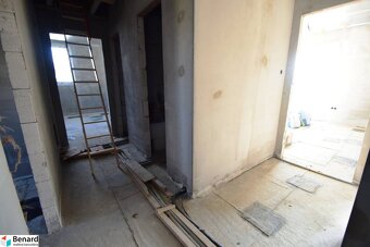 ROZOSTAVANÝ 4 IZBOVÝ RODINNÝ DOM, ŠIBENIČNÁ HORA - 12