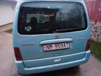 Citroen berlingo 1.4 55kw - 12