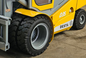 Dieselový vysokozdvižný vozík DESTA D35K - 12