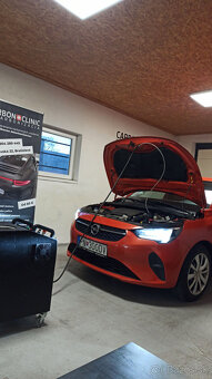 Opel Corsa F automat - 12