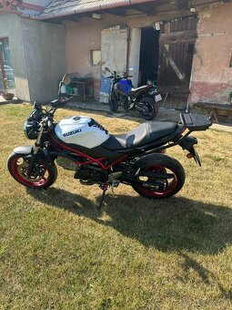 Suzuki SV 650 - 12