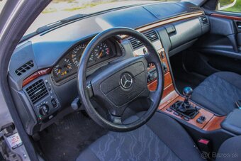 Mercedes Benz W210 - 12