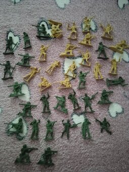 Indiáni, kovboji, vojaci a rytieri - 12