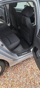 Honda Civic  1.5 Turbo V-TEC  4D  Sedan DPH - 12