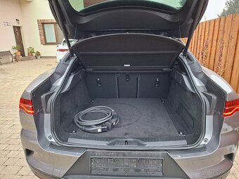 Predám elektro auto SUV Jaguar I-PACE EV320 - 12