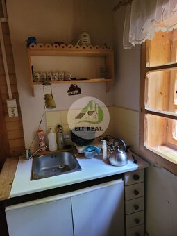 Na predaj chata v obci Opátka - 12