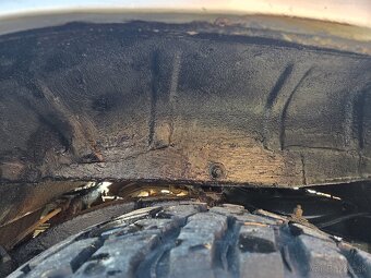 Suzuki Vitara 1.6 16v - 12