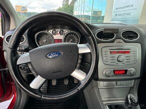 Ford Focus 1,6i - 12