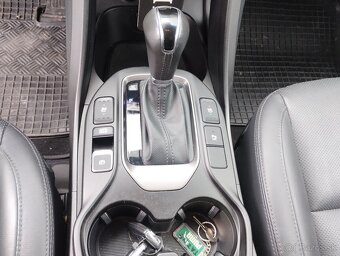 Hyundai Santa Fe 2.2 CRDi VGT 4x4 Elegance A/T - 12