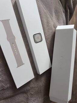 Apple watch series 8 - 12