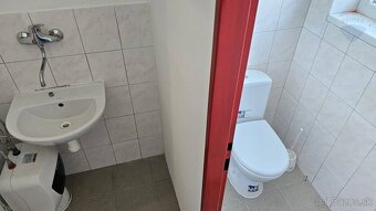 Prenájom haly 420 m² , Lukov dvor - Nitra. - 12