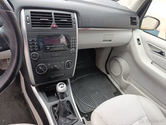 Mercedes Benz B170 benzín 16v 85kw Nová STK a EK - 12