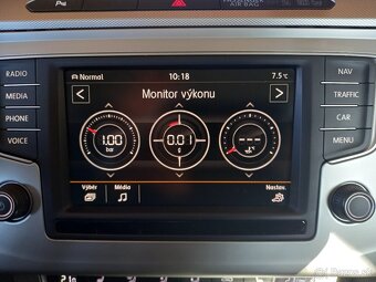 VW PASSAT B8 2,0TD-2015-150PS-LED-ACC-COMFORTLINE-DCC MODE - 12