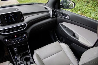 Hyundai Tucson 2.0 CRDi Premium 4x4 / AJ NA SPLÁTKY / - 12