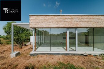 MODRANKA LUXUSNÁ NOVOSTAVBA RODINNÉHO DOMU V TICHEJ ČASTI - 12