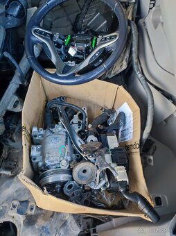 Honda Insight Hybrid - 12