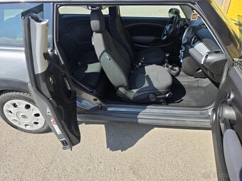 Mini Cooper Clubman - 12