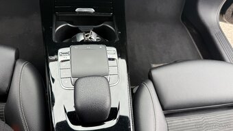 Mercedes-Benz A trieda 180 d /T - 12