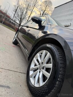 Volkswagen Passat 2.0 TDI 110kw ACC - 12